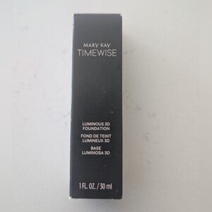 Mary Kay Timewise Luminous 3D Foundation - Black